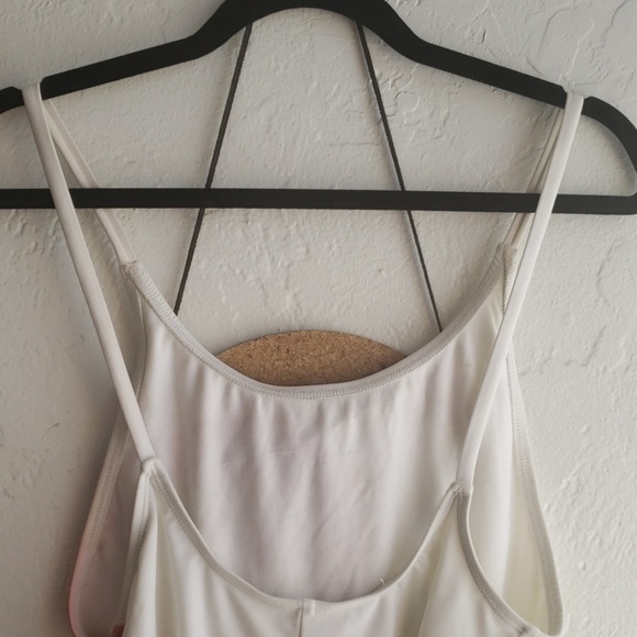 High cut one-piece swimsuit - Picture 4 of 4